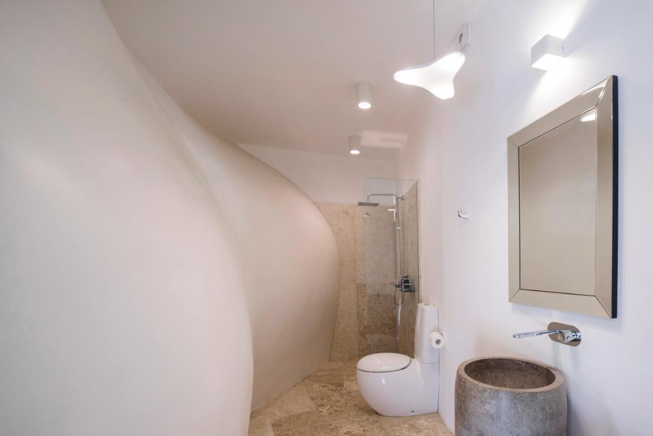 The Cloud Beachfront Villa Tabanan Екстер'єр фото